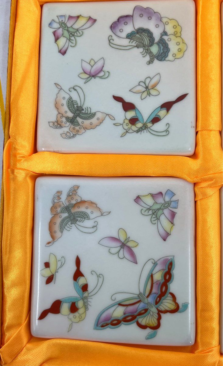 Yi Lin Arts & Treasures Of China-Butterfly Coasters Set Of 4-Original Case
