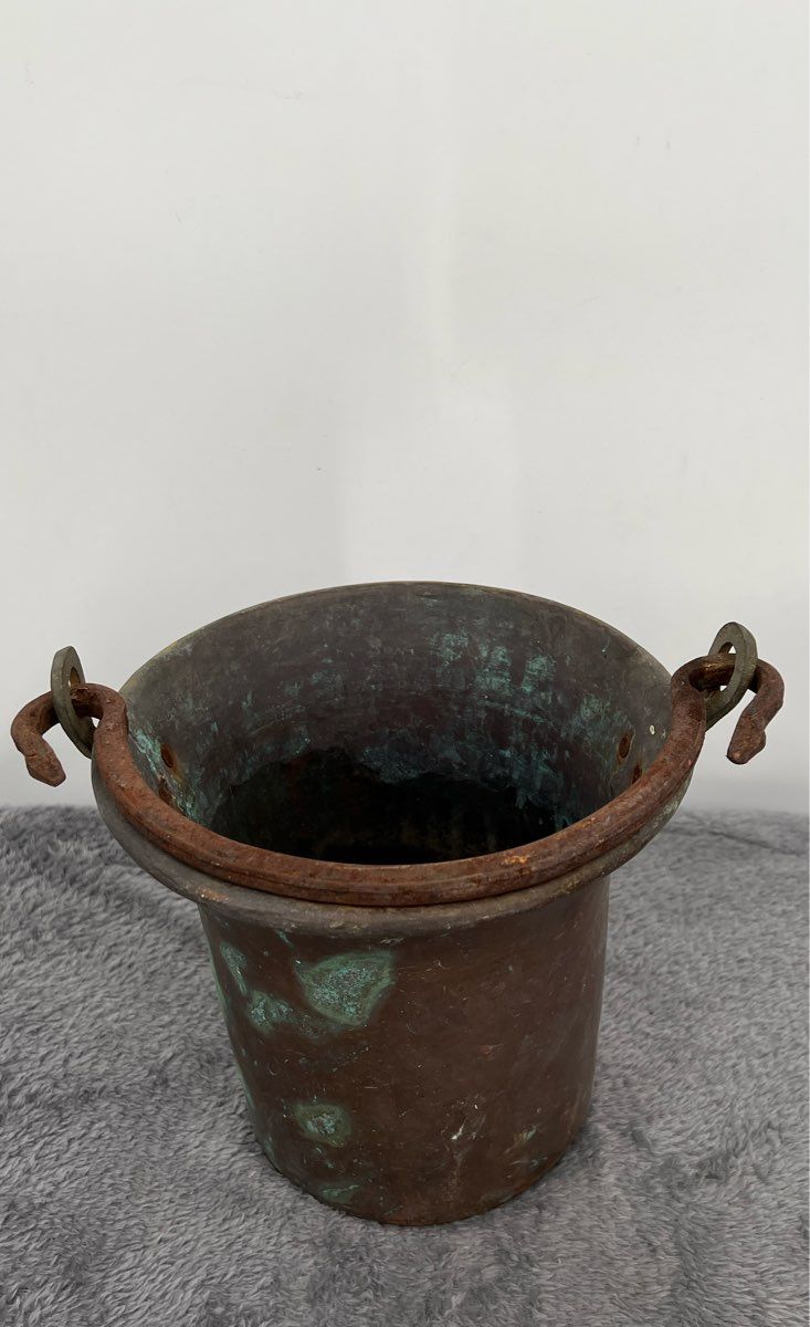 Antique/Vintage Heavy Copper Pail/Cauldron With Handle-Rounded Bottom-Rustic