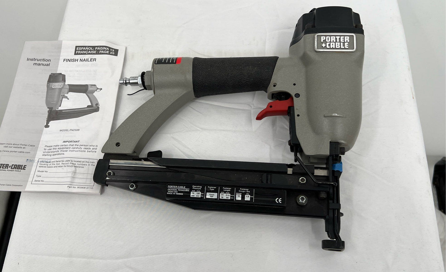 Porter-Cable Finish Nailer FN250B 16 GA With Case And Instruction Manual-Tested