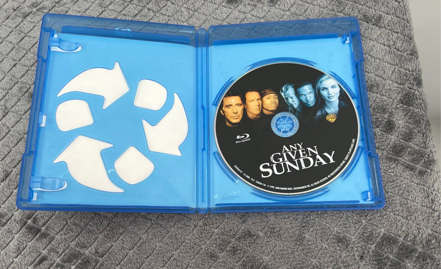Any Given Sunday Director's Cut Blu-Ray Disc (R) 1999 Warner Bros. Pictures