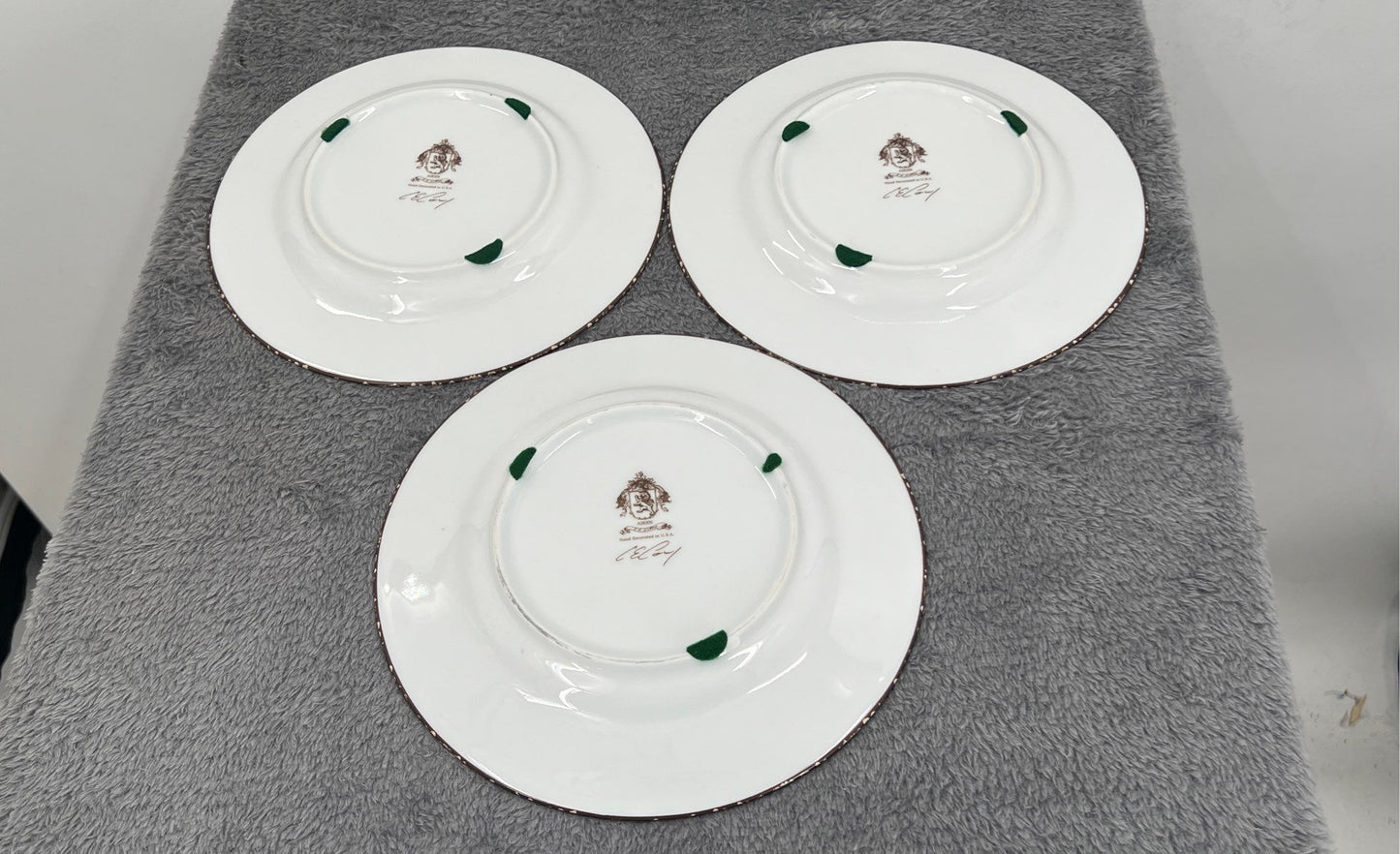 C.E. Corey Aiken Hound Plate Set Of 3-Hand Decorated In The USA-Excellent