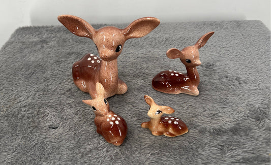 Vintage Set Of 4 Ceramic Big Eyed Deer Figurines-Doe & Her Fawns Sitting