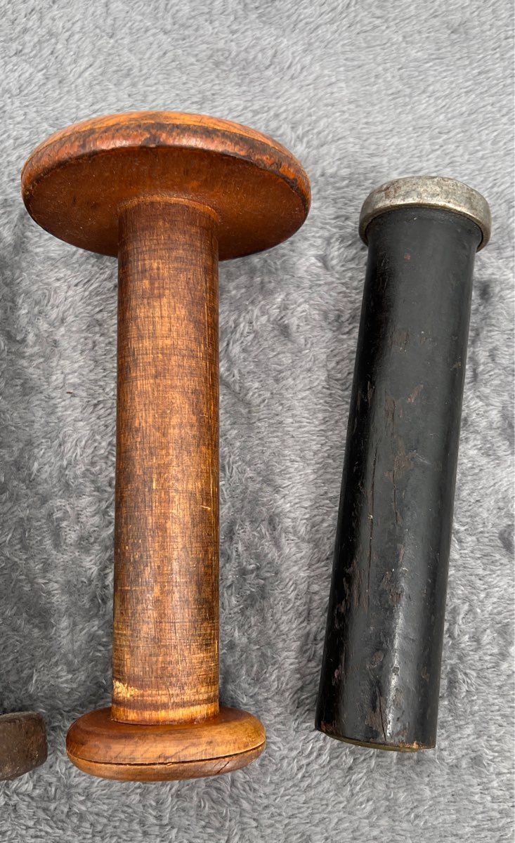 Antique/vintage Collectible Wooden Industrial Bobbin Spools Various Sizes