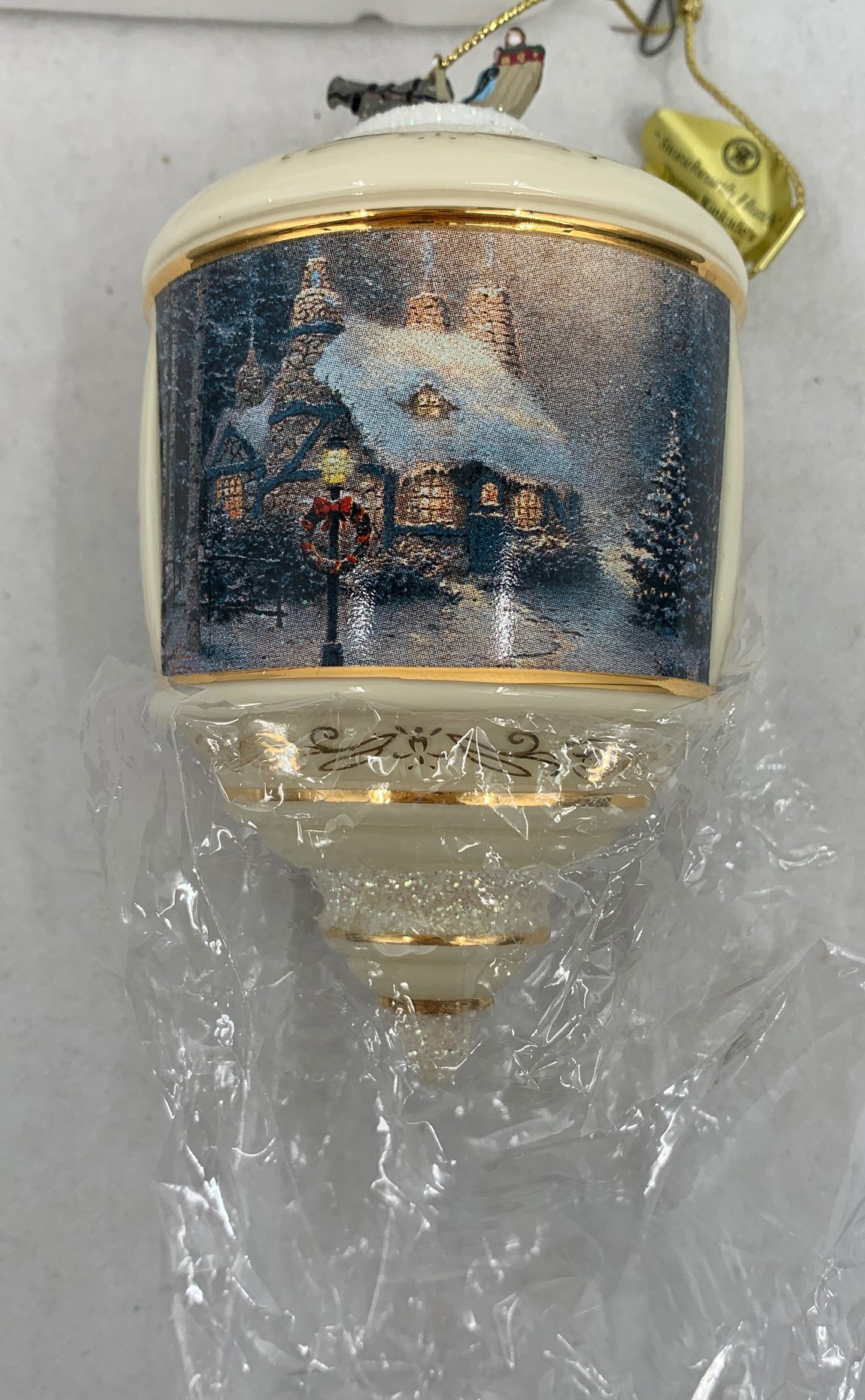 The Bradford Editions Thomas Kinkade Heirloom Glass Collection 3rd Issue #68413