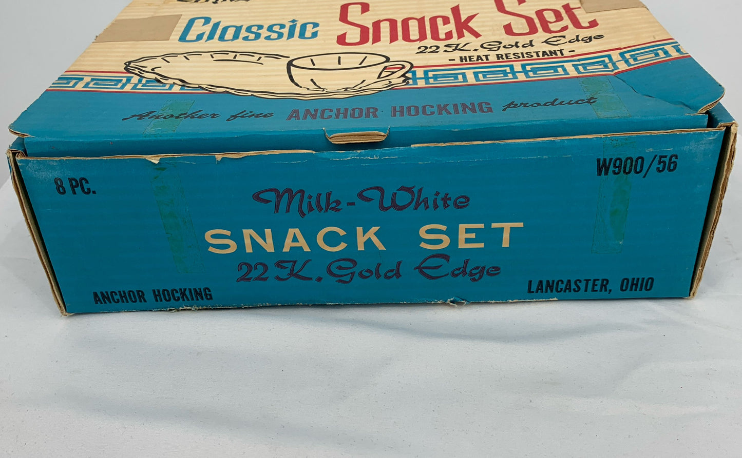 Vintage Anchor Hocking 8 Piece Classic Snack Set 22k Gold Edge-With Original Box