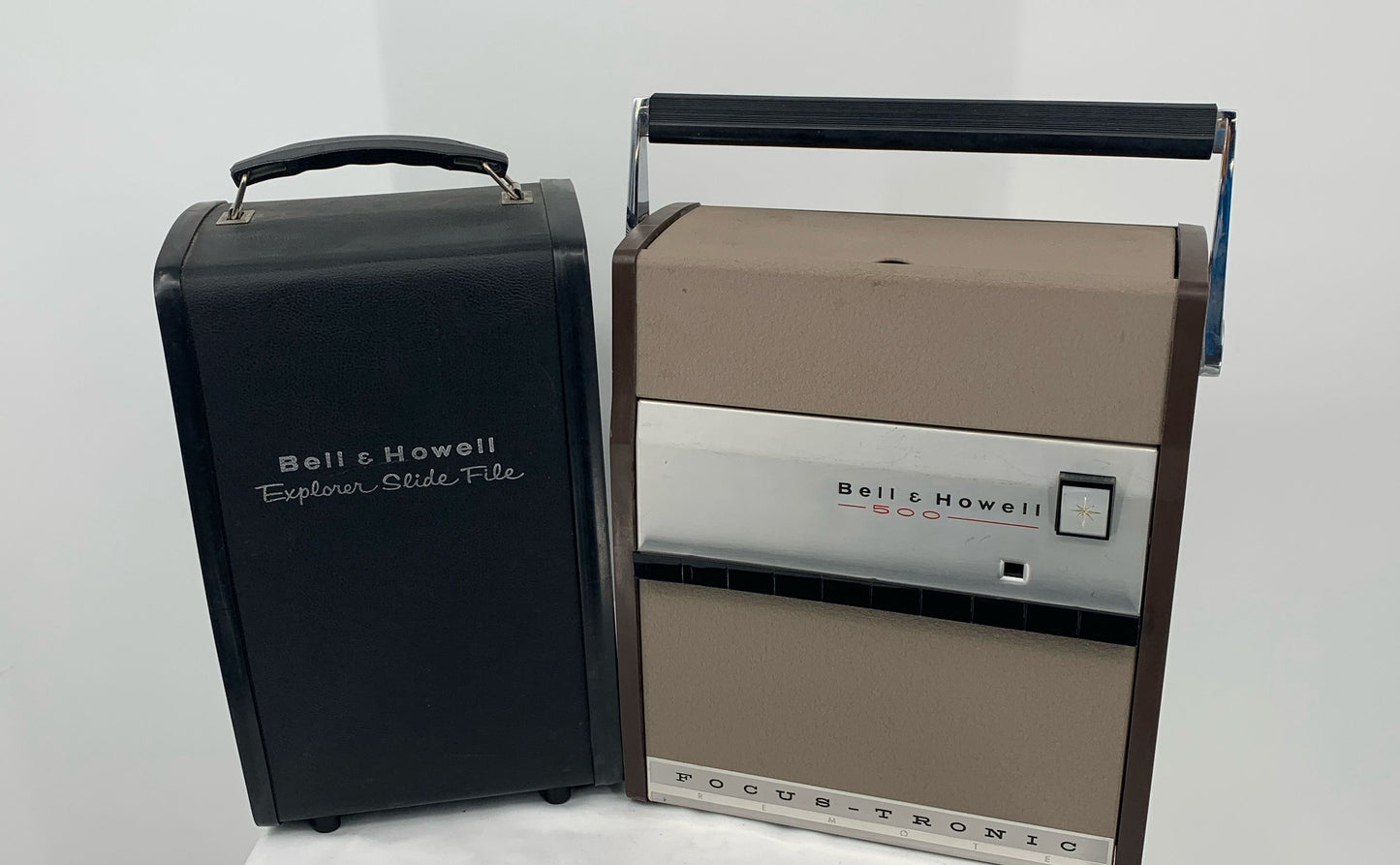 Vintage Bell & Howell 500 Focus Tronic Slide Projector W/ Explorer Slide Files