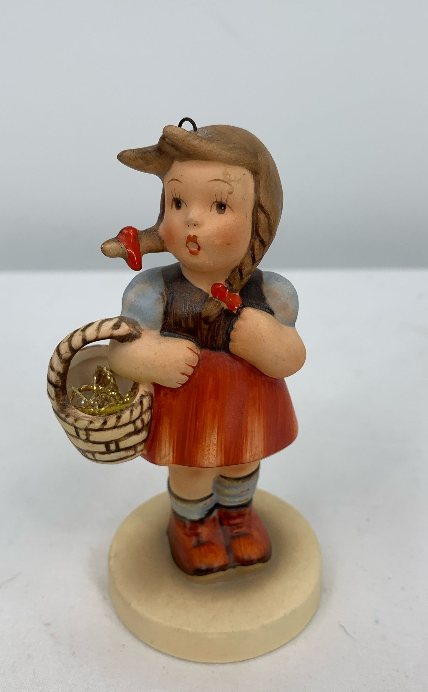 Vintage A Reproduction By Schmid 1984-2nd Edition Girl With Basket-Berta Hummel