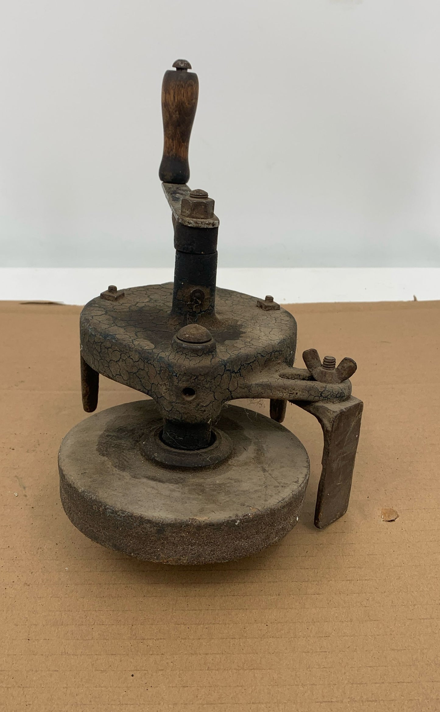 Vintage Tool Bench Hand Crank Grinder/sharpener With Bench Clamp