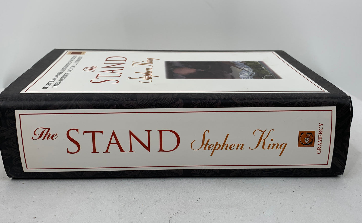 Stephen King The Stand Hardcover Complete, Uncut & Illustrated