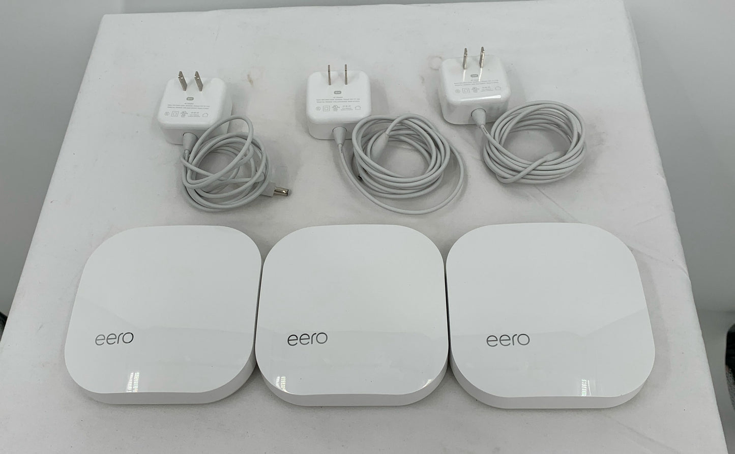Eero 1st Generation Home Mesh WiFi System 3-Pack Model A010001